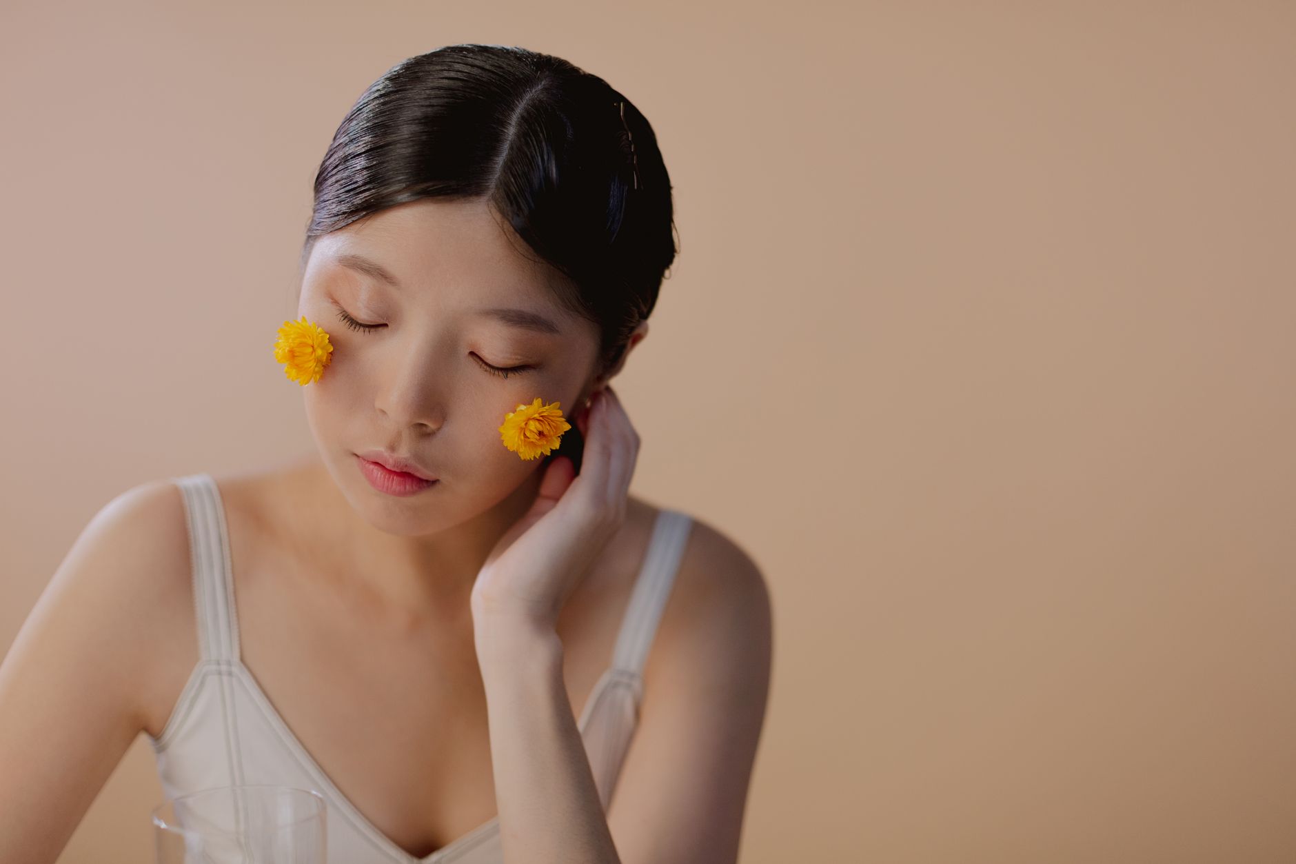 설화수 탄력 3종 스킨케어 세트 사용 후기: 6개월 동안 발견한 5가지 숨겨진 매력